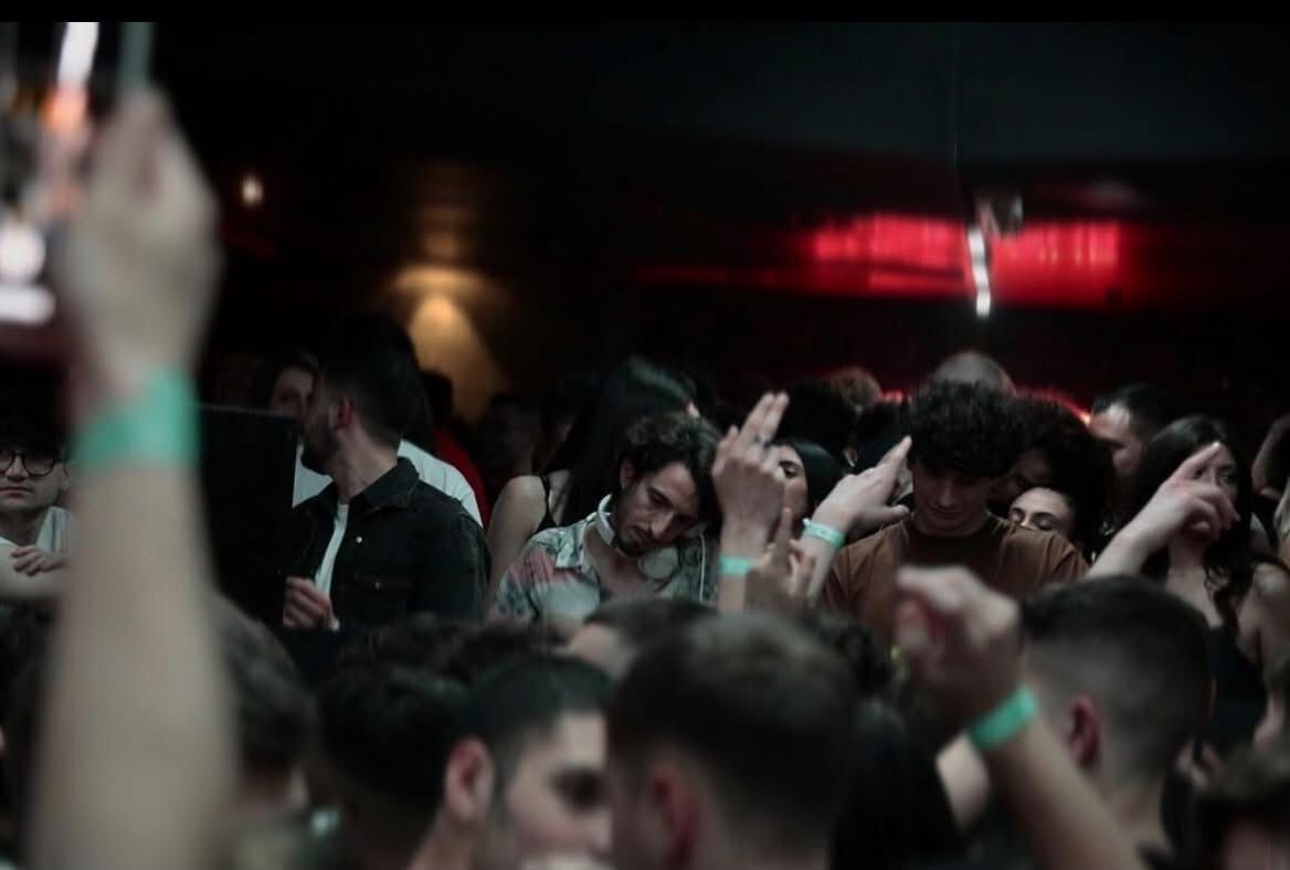 Covo 85 - DJ Set e Folla